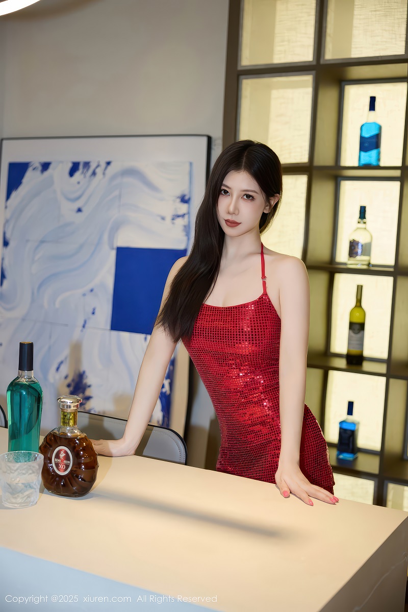 [XIUREN秀人网] 2025.11.25 NO.11031 尹甜甜sunny 红色吊带